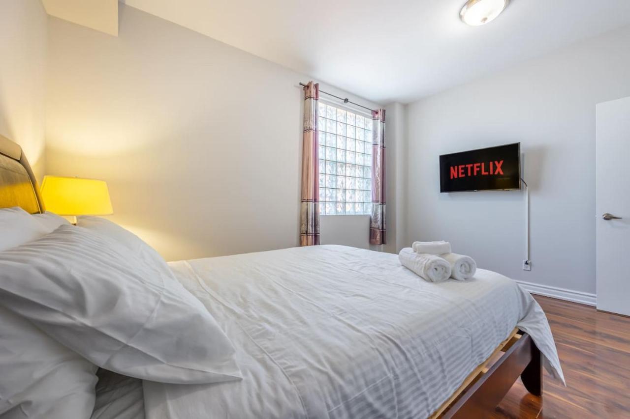 Bright 1br With And Scenic Apartment *