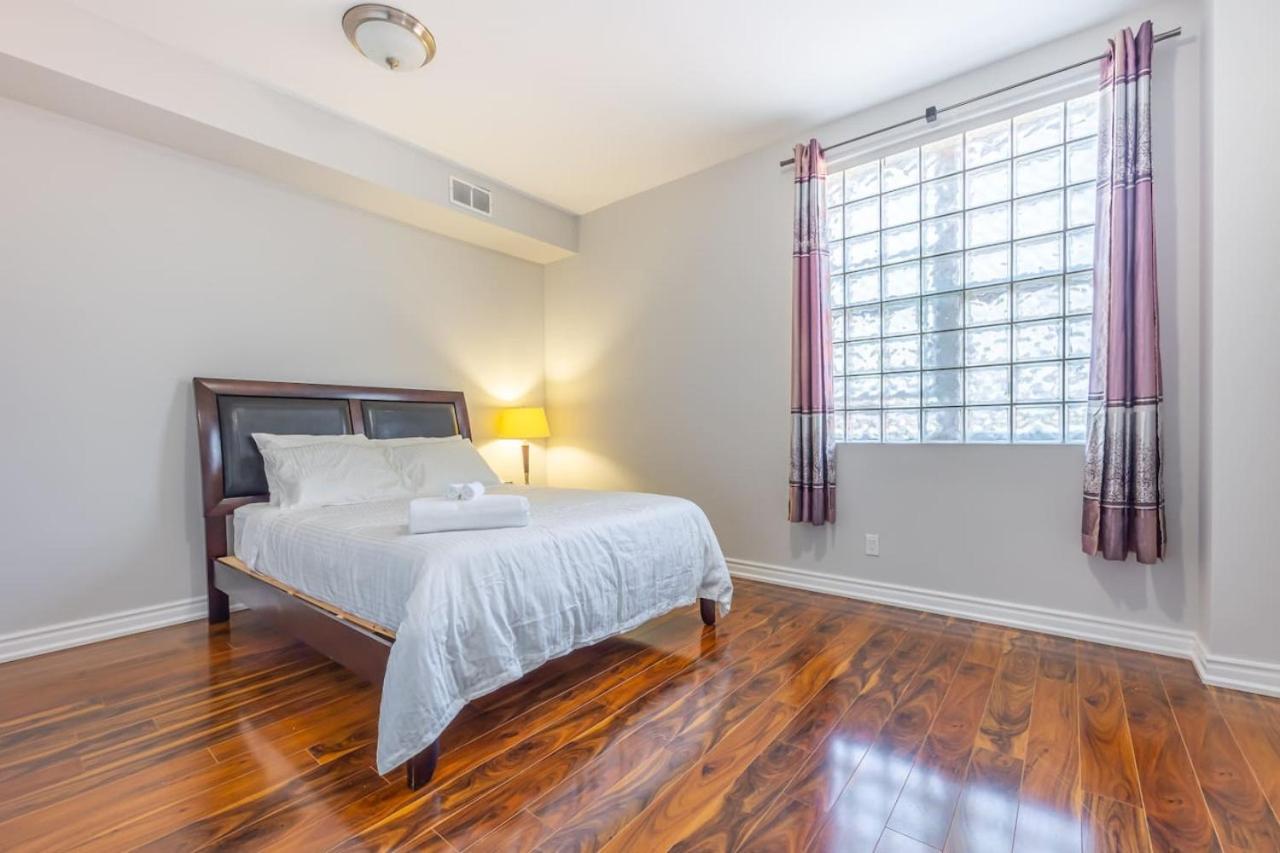 Bright 1br With And Scenic Niagara Falls